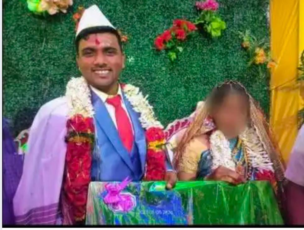 ಹುಕ್ಕೇರಿ: ಗ್ರಾಮ ಪಂಚಾಯತ್ ಅಧ್ಯಕ್ಷ  ಬಂಧನದ ಭೀತಿಯಿಂದ  ಗ್ರಾಮ ತೋರೆದ   ಪಂಚಾಯಿತಿ ಅಧ್ಯಕ್ಷ ಭೀಮಶಿ ಕಾಲಿಮಣಿ.!