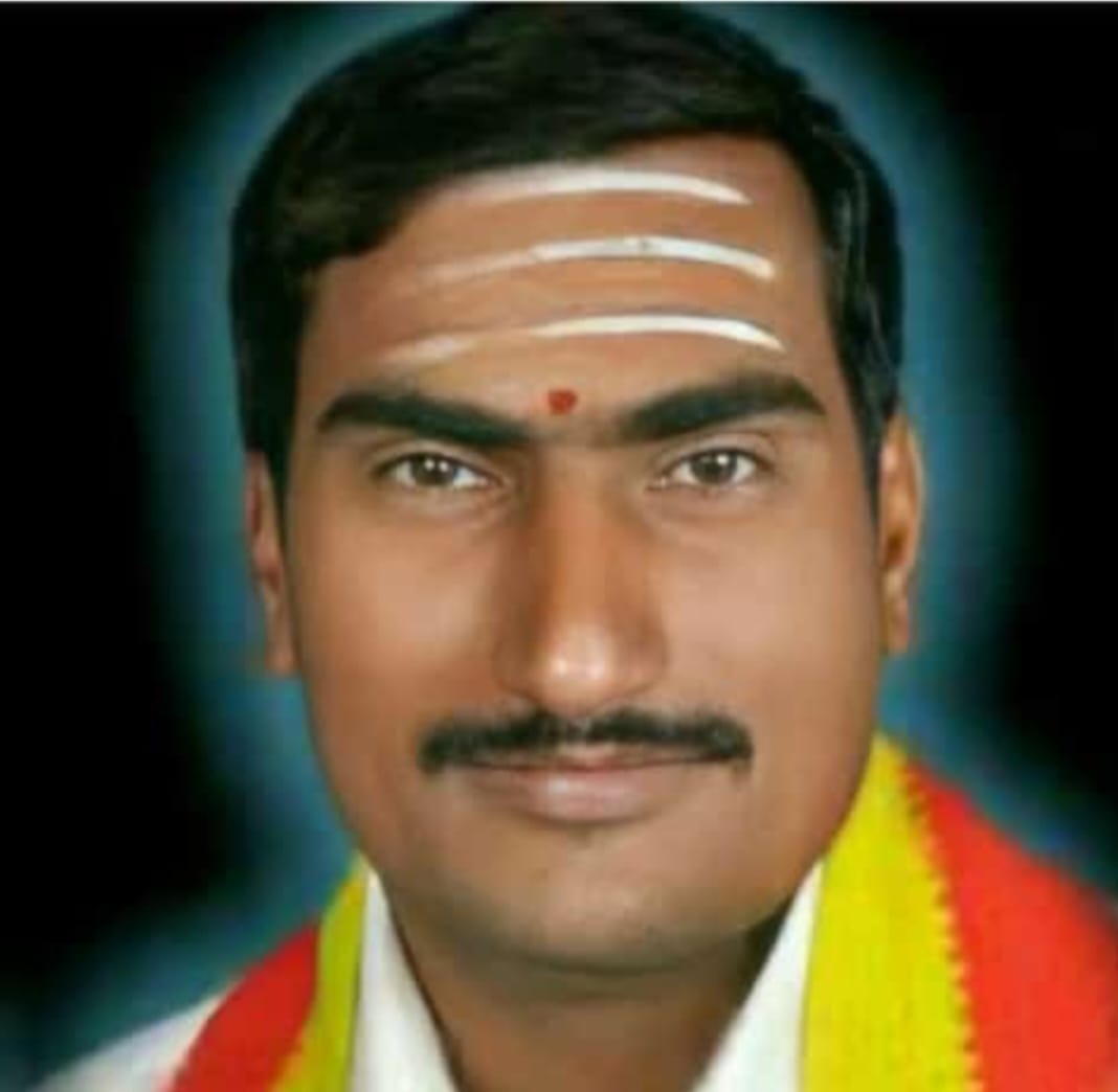 ಕಾಗವಾಡ ಮತಕ್ಷೇತ್ರದ ಮದಭಾವಿ ಗ್ರಾಮದ ಮುಖಂಡರಾದ ಪ್ರವೀಣ ನಾಯಿಕ ಆಕ್ರೋಶ  ರೈತರ ಹೋರಾಟಕ್ಕೆ ರಾಜ್ಯಸರಕಾರ ಗೌರವ ನೀಡಿ  ಎಂದು. 