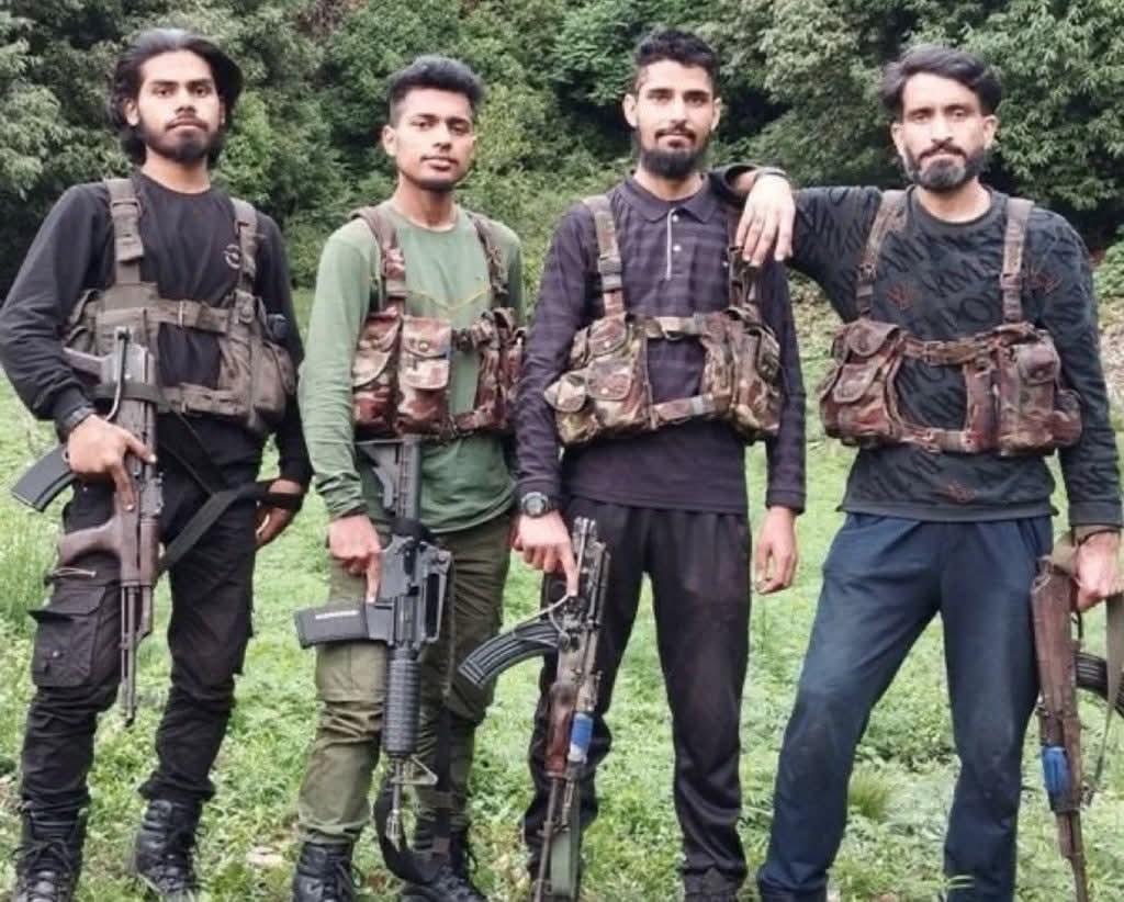 ಕಾಶ್ಮೀರದ ಪಹಲ್ಗಾಮ್ ದಾಳಿಯ ಮಾಸ್ಟರ್ ಮೈಂಡ್ ಹಾಶಿಮ್ ಮೂಸಾ ಅಲಿಯಾಸ್ ಸುಲೇಮಾನ್ ಮೂಸಾನನ್ನು ಭಾರತೀಯ ಸೇನೆಯ ವಿಶೇಷ ಪಡೆಗಳು ಇಂದು ಎನ್ಕೌಂಟರ್. 